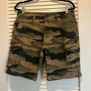 Lucky Cargo Shorts